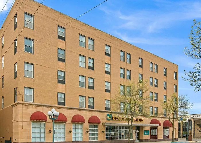 Quality Inn & Suites
